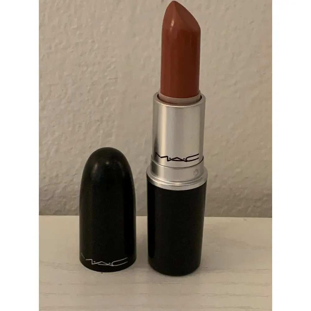 MAC Amplified Crème Lipstick - 128 SMOKED ALMOND - .1oz./3g  *USED* Pink Nude